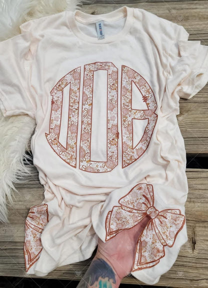 Doodle Monogram w side bows